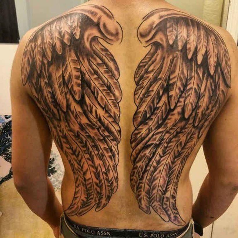 Крылья на спине у мужчин. Тату Крылья. Тату Крылья на спине. Татуировка Крылья на спине. Тату на сину Крылья.