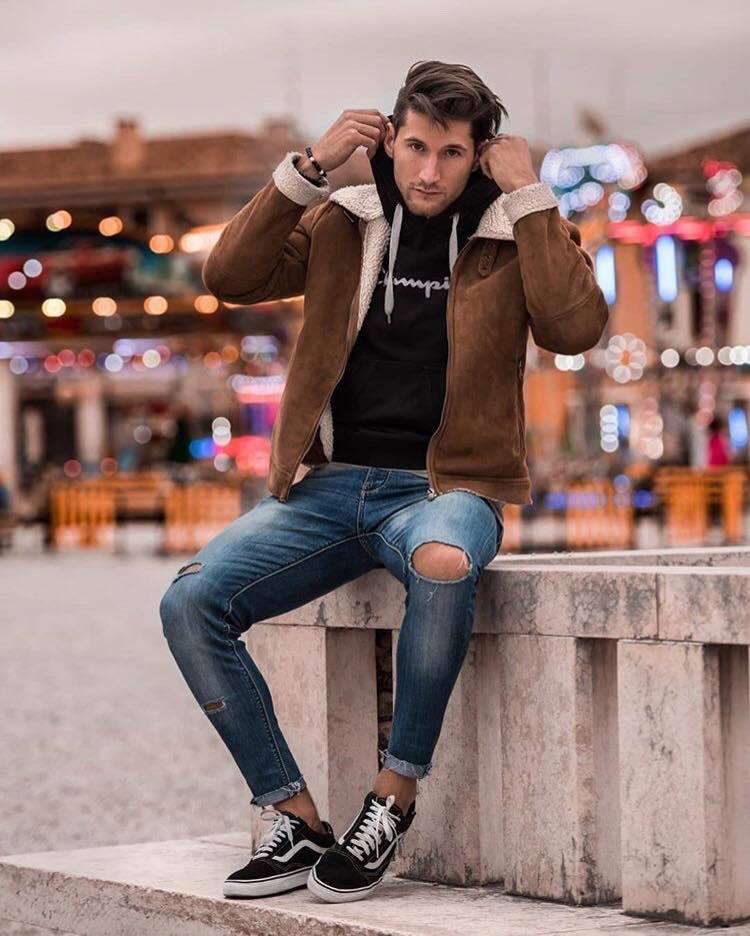 20+ Stylish And Cool Casual Outfits Ideas For Men