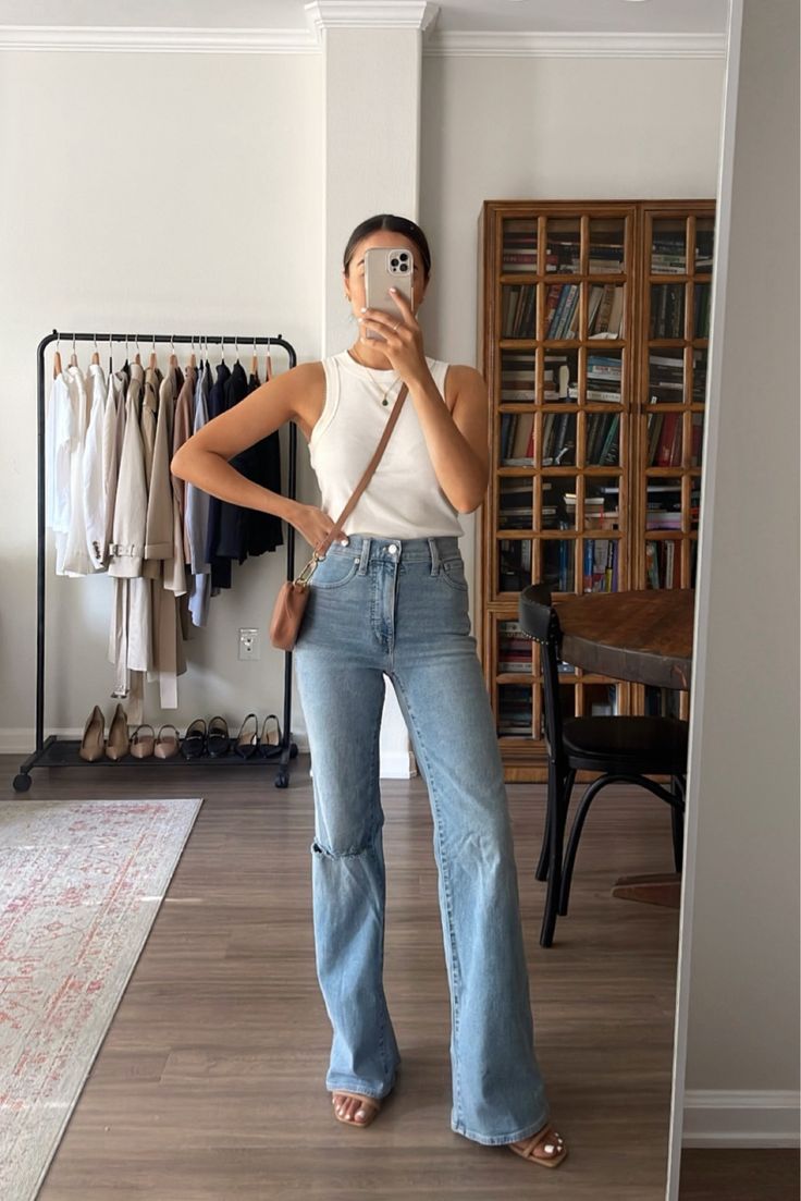 30 Top Trending Flare Jeans Outfits For Women To Wear Now