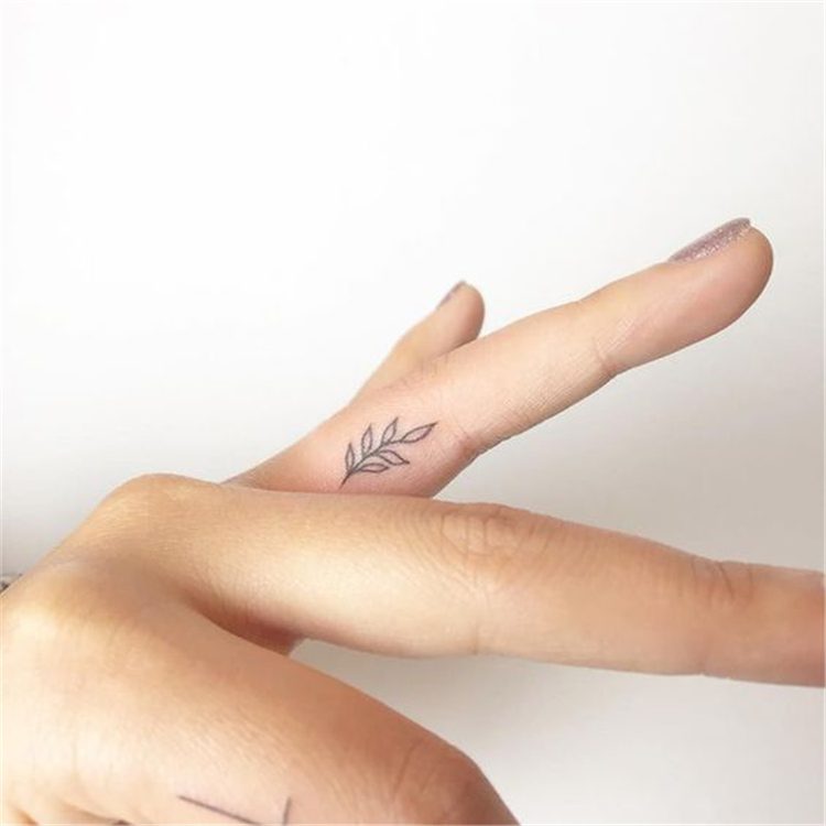 finger tattoo ideas for females 