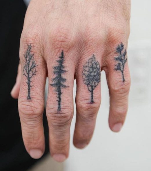 40+ Incredible Finger Tattoos For Men To Try