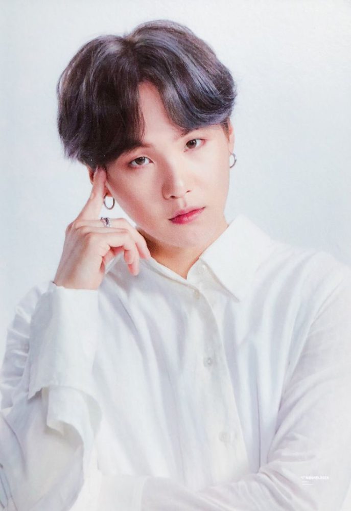 Suga (BTS) cat eyes