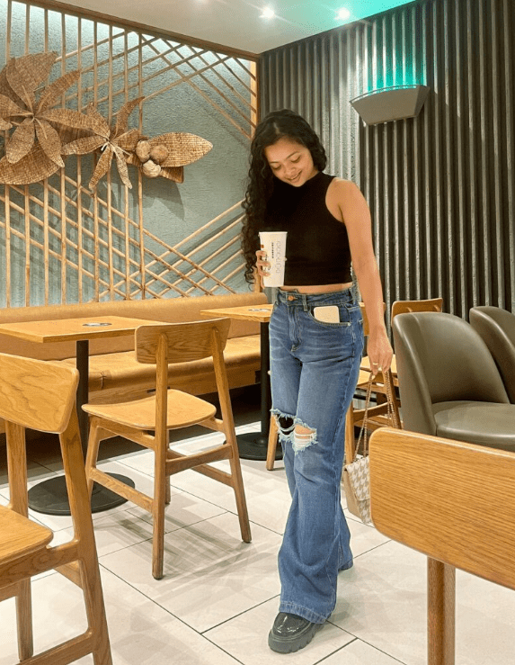 Coffee Date Outfit Ideas 26
