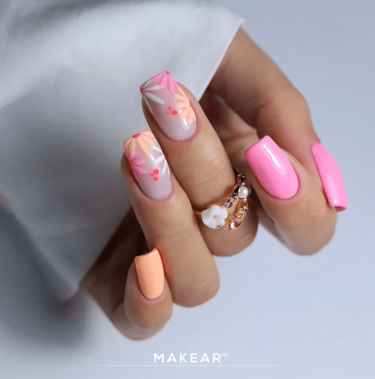 peach nails 14
