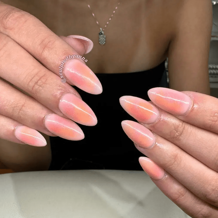 peach nails 20