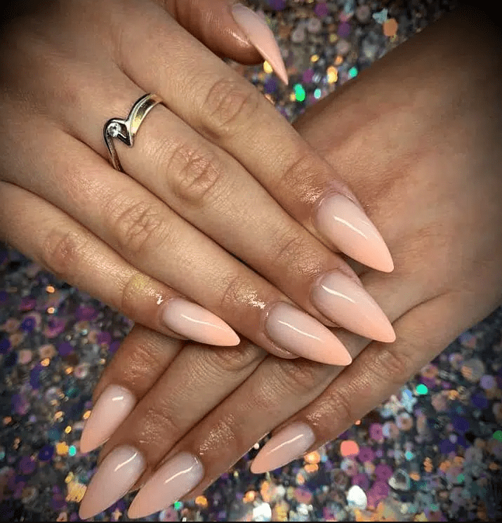 peach nails 3