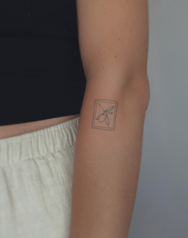 Small Tattoos For Women 40