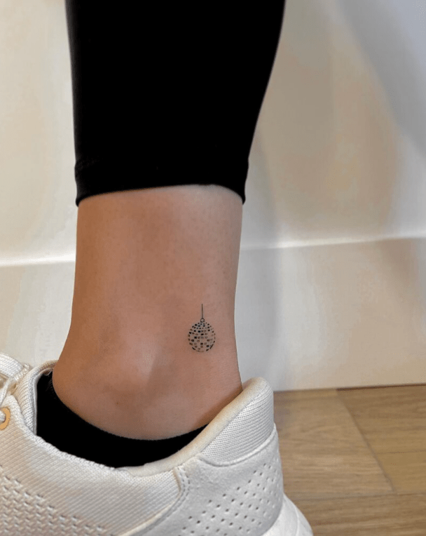 Small Tattoos For Women 48